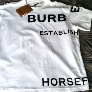 NWT Burberry horseferry carrick logo Tshirt size L